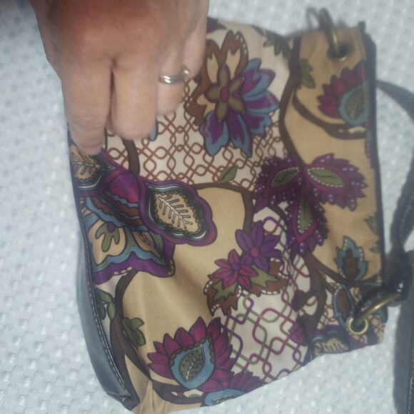 TRAVESIO EUC FLORAL NYLON CROSSBODY BAG - Picture 6 of 8